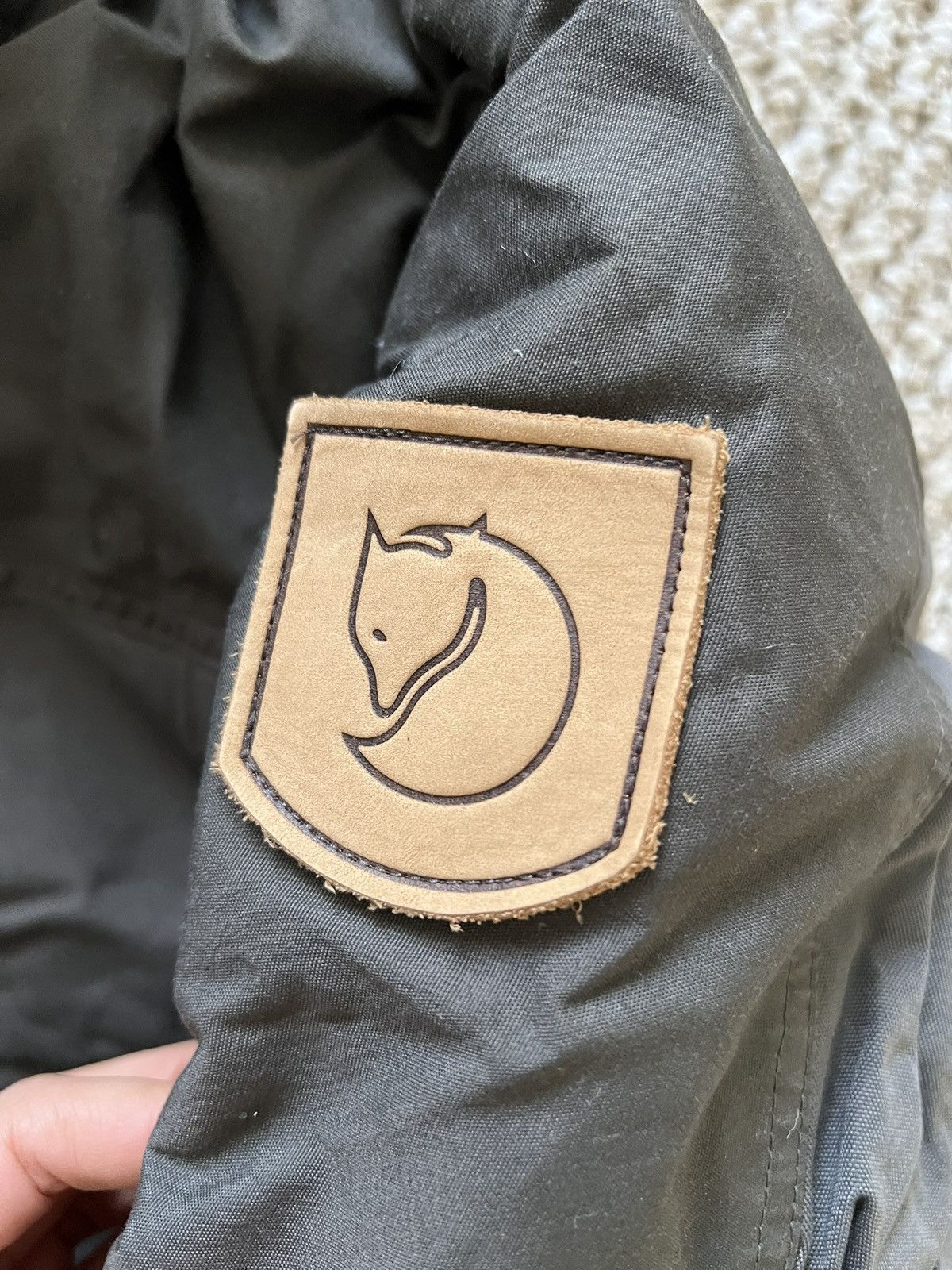 Fjallraven Fjallraven kyl down parka with fur hood Size US S / EU 44-46 / 1 - 2 Thumbnail