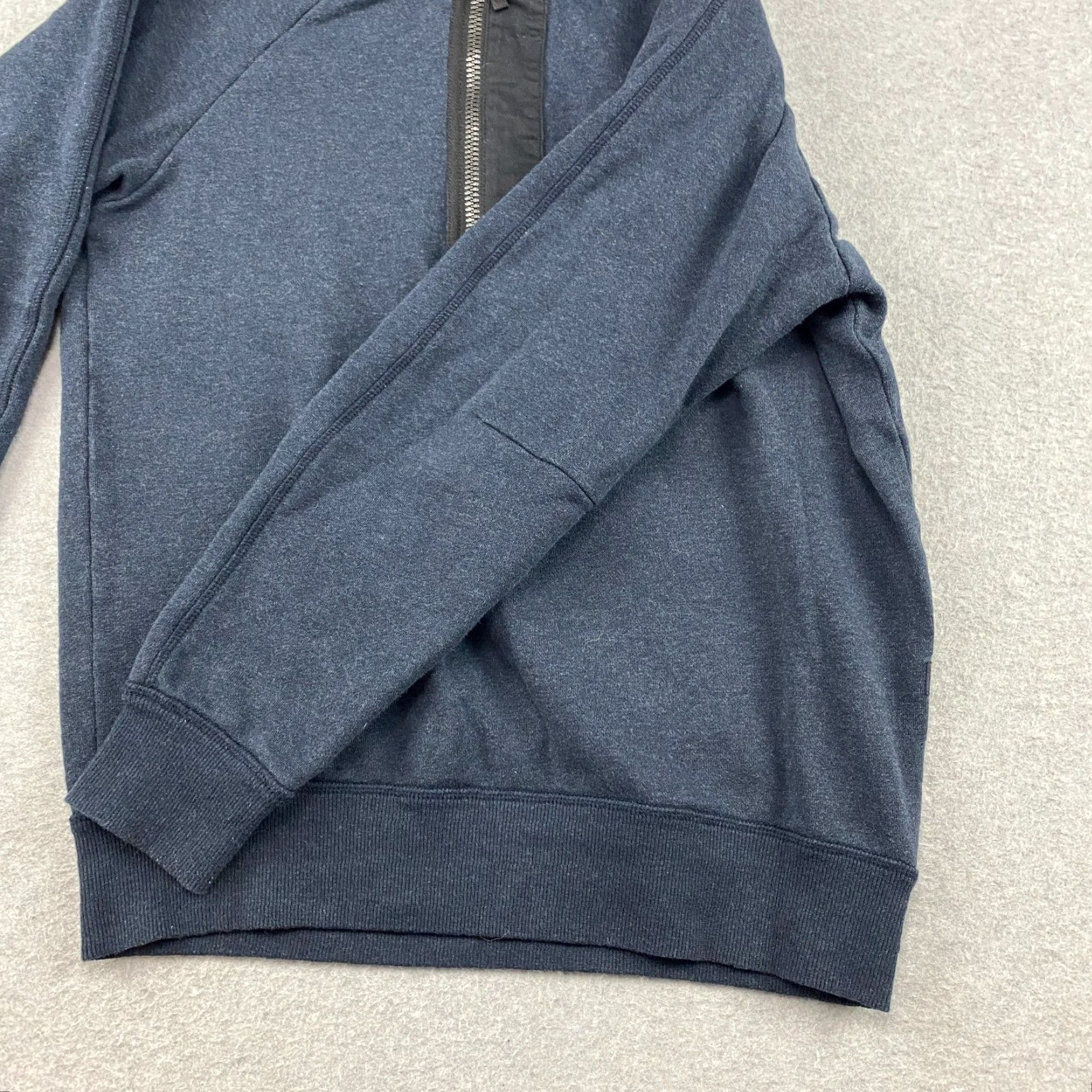 Vintage G Star Raw Sweater Men M Blue 1/2 Zip Pullover Mock Neck Fleece Long Sleeve Pullover Casual Men Blue 1/2 Zip Zipper Logo 1990s? Size US M / EU 48-50 / 2 - 7 Thumbnail