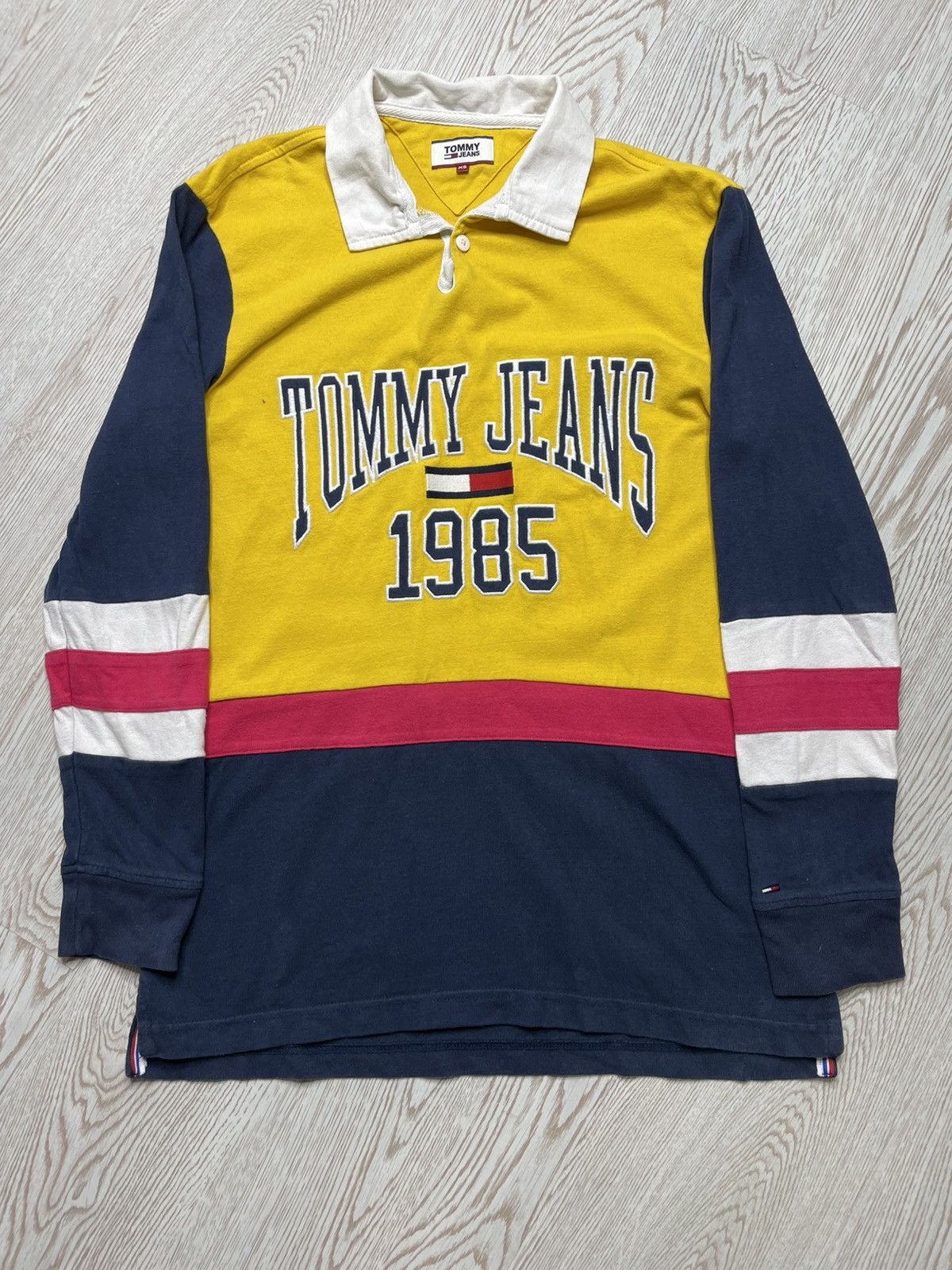 Tommy Hilfiger × Vintage Tommy Hilfiger Big Logo Rugby Shirt size XS(S) Size US S / EU 44-46 / 1 - 1 Thumbnail