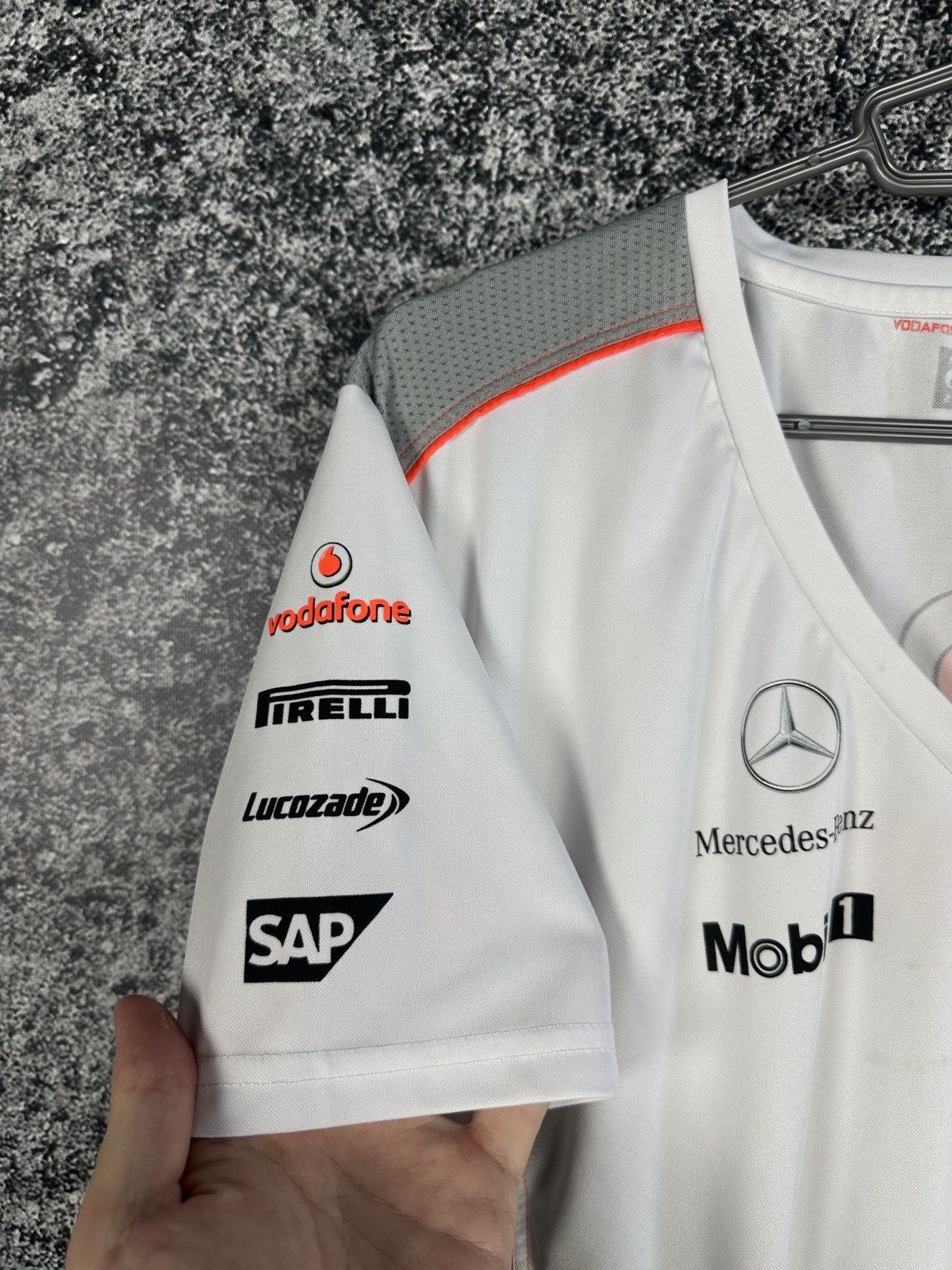 Formula 1 Vodafone Mclaren Mercedes Benz Racing F1 Tee Button Size XL Size XL / US 12-14 / IT 48-50 - 5 Thumbnail