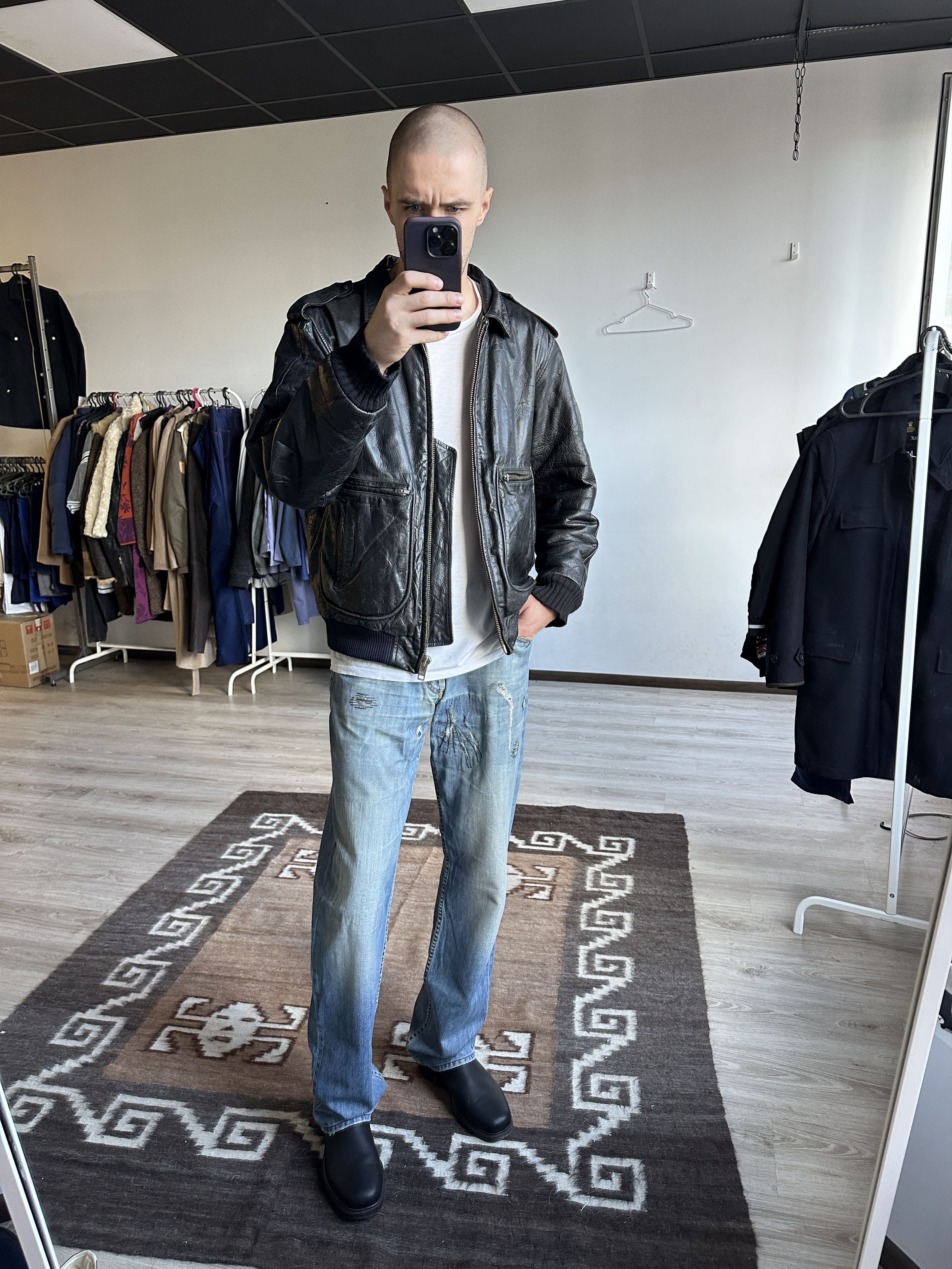 Vintage Vintage Leather Aviator Bomber Jacket 7863AC Size US L / EU 52-54 / 3 - 3 Thumbnail
