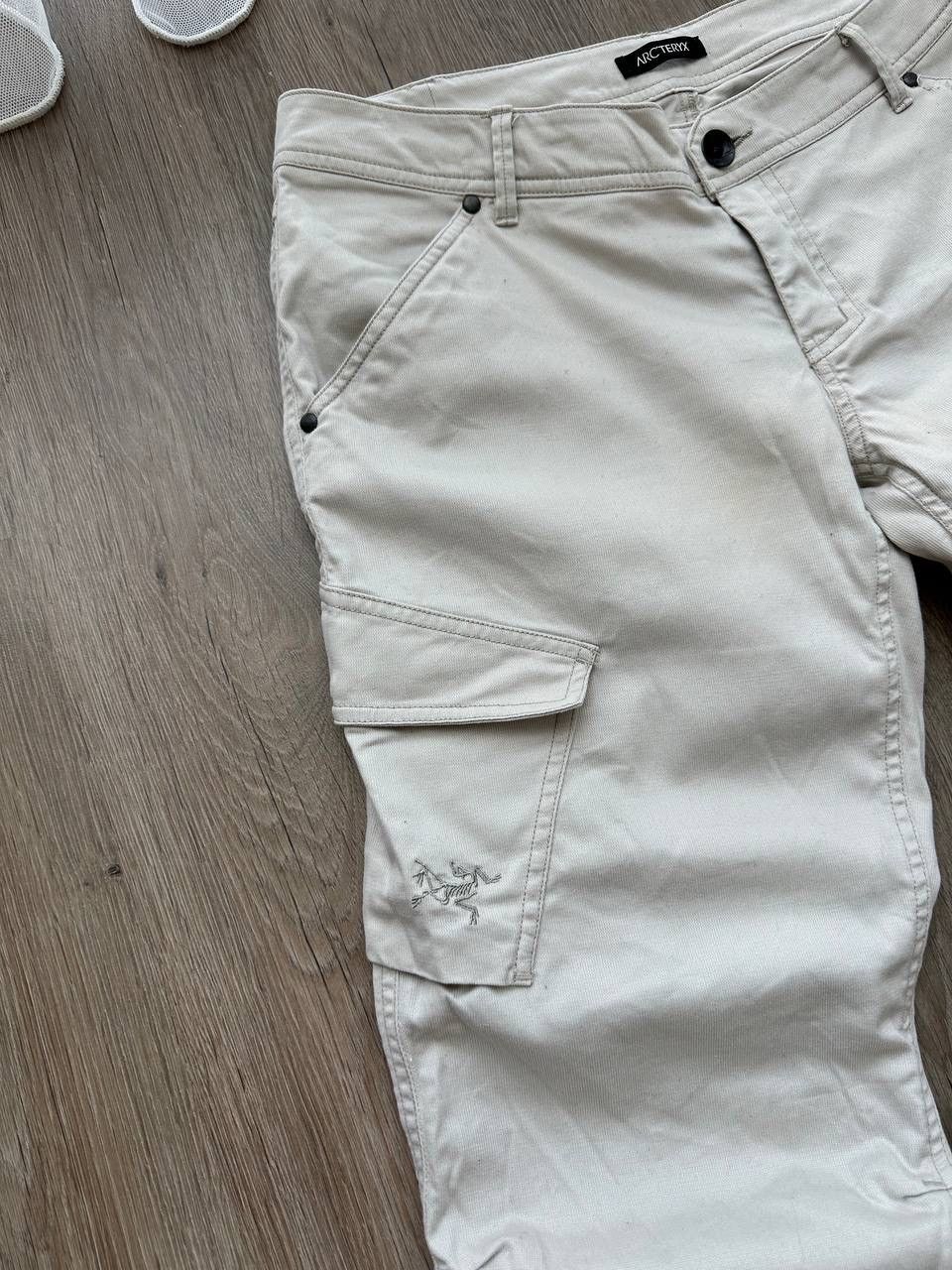 Arc'teryx × Vintage Vintage Arc’Teryx Cargo Outdoor White Pants Size US 30 / EU 46 - 5 Thumbnail