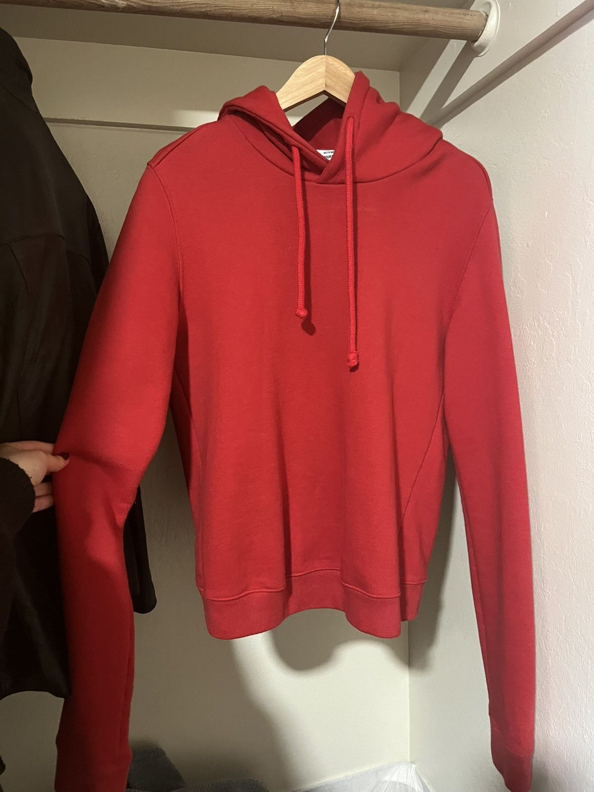 Vetements Vetements FW 2017 Eleven Inch Gun Club Women's Hoodie Size S / US 4 / IT 40 - 1 Thumbnail