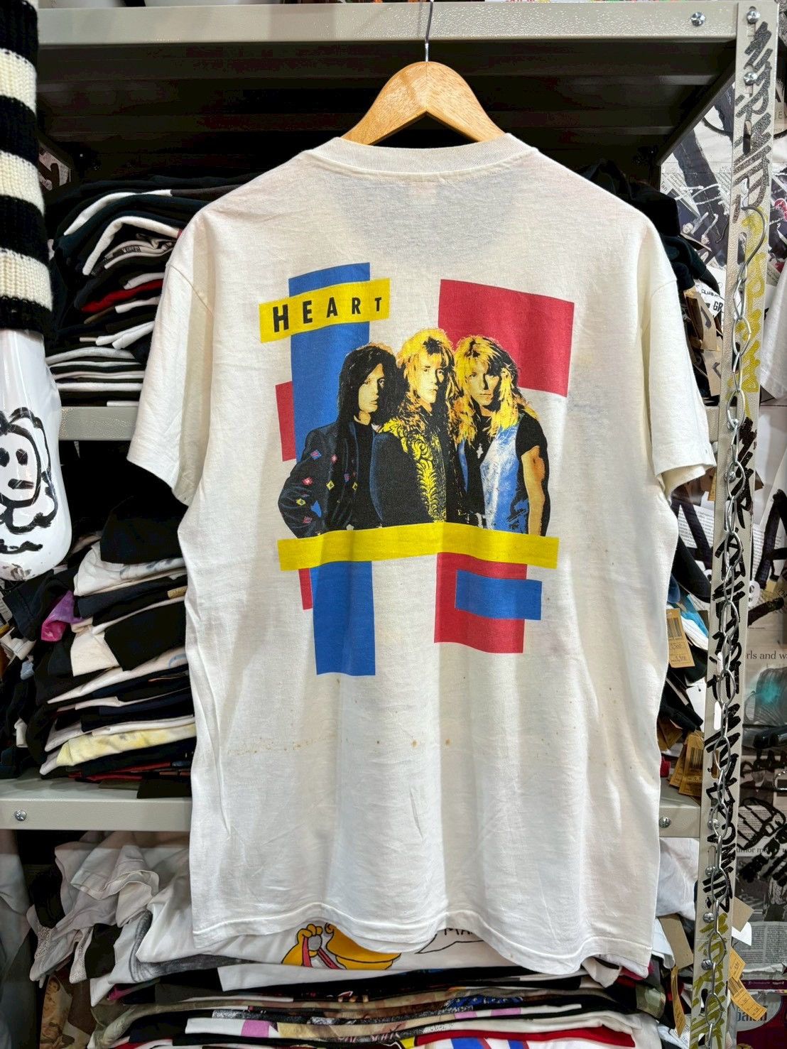 Band Tees Heart band tee 1990 Size US XL / EU 56 / 4 - 7 Thumbnail