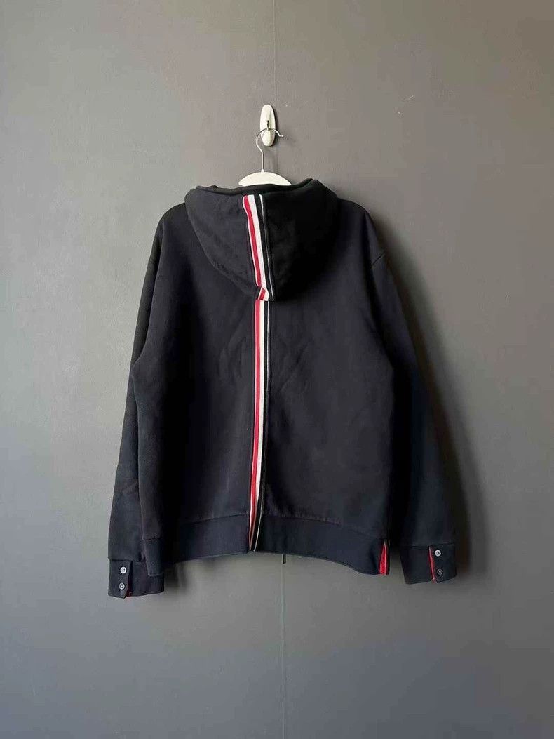 Thom Browne Thom Browne size3 A striped zip hoodie on the back Size US L / EU 52-54 / 3 - 2 Thumbnail