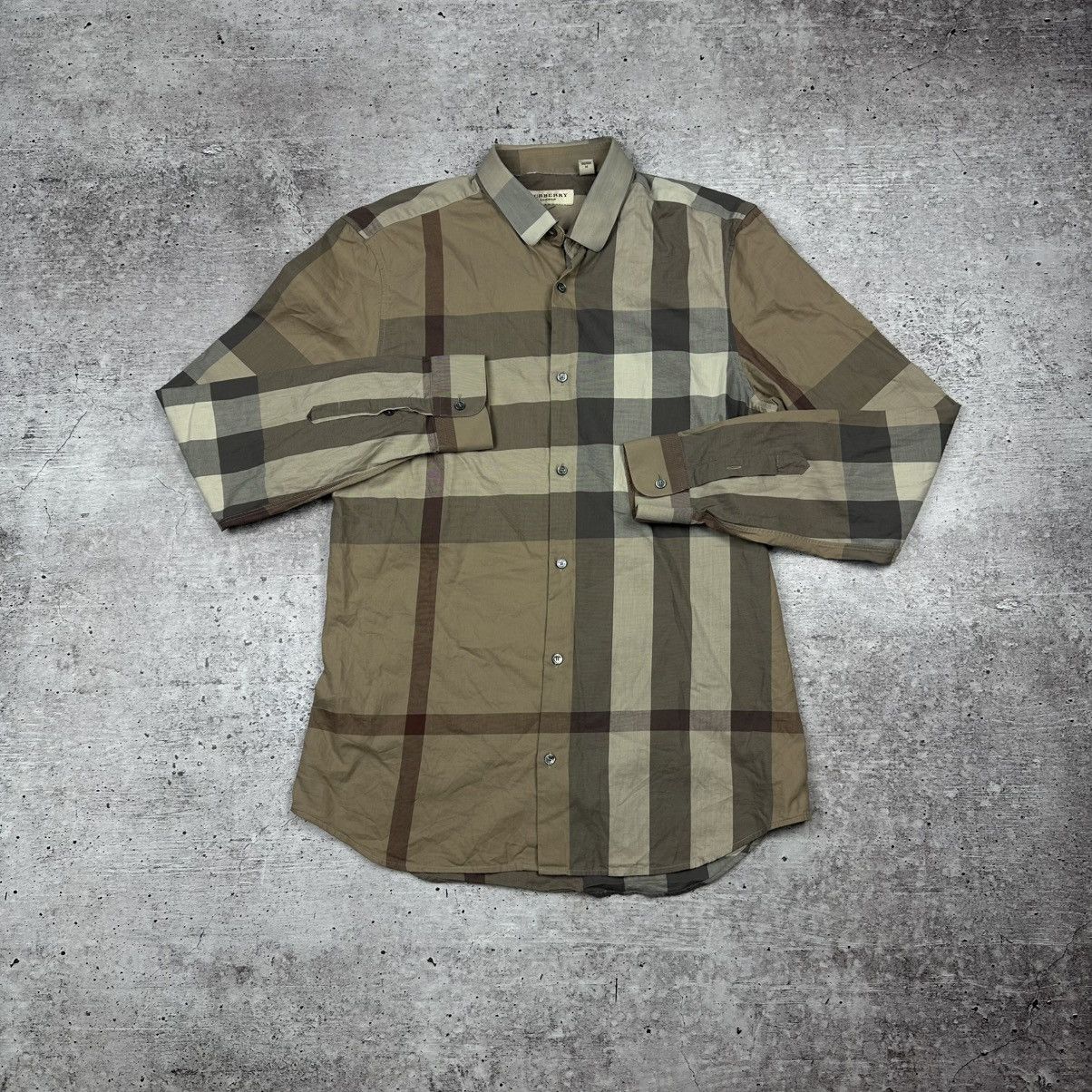 Burberry Burberry London Nova Check Full Patterned Button Up Shirt Size US M / EU 48-50 / 2 - 1 Thumbnail