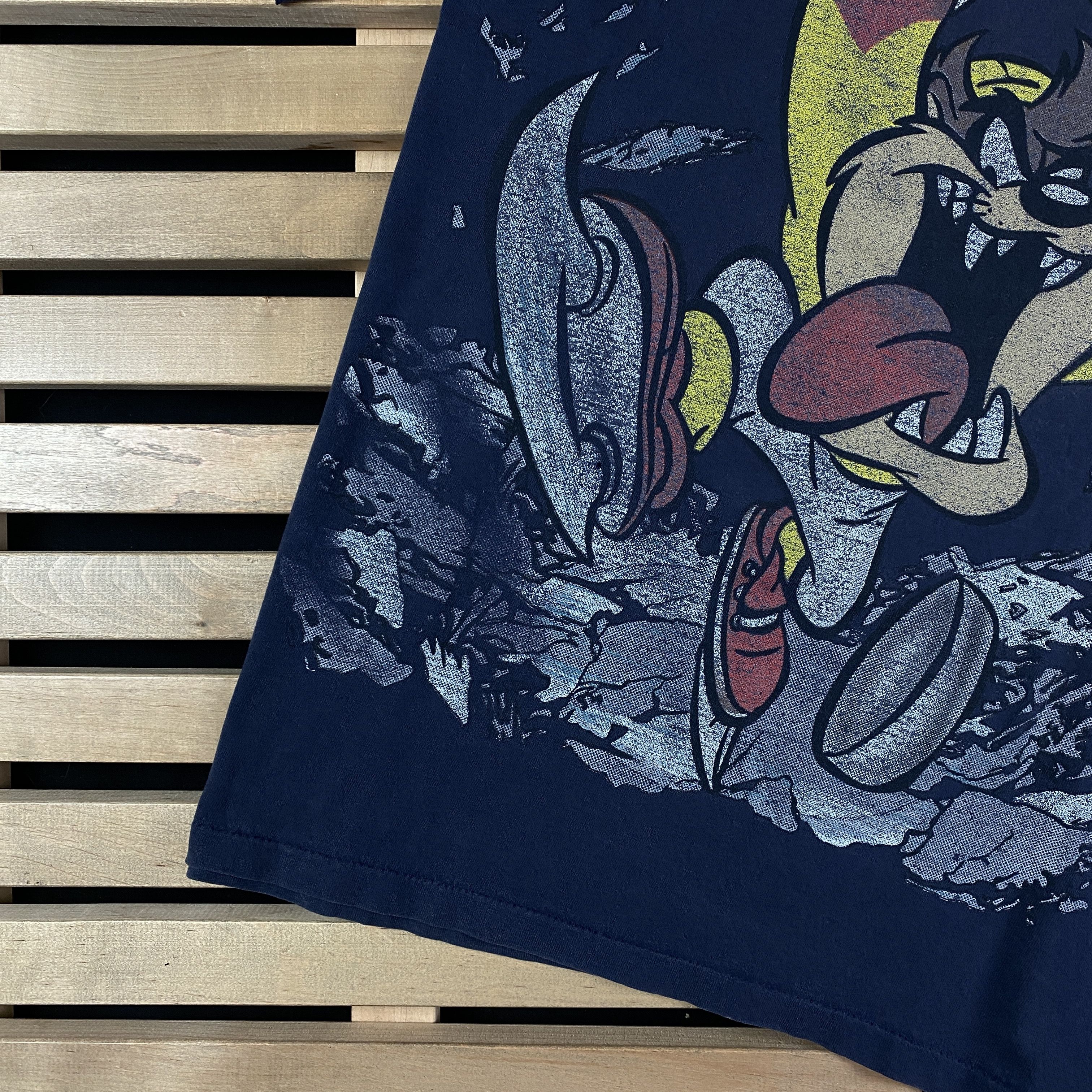 Vintage Mens Vintage T-Shirt Looney Tunes Taz Hokey Size XL Size US XL / EU 56 / 4 - 3 Thumbnail