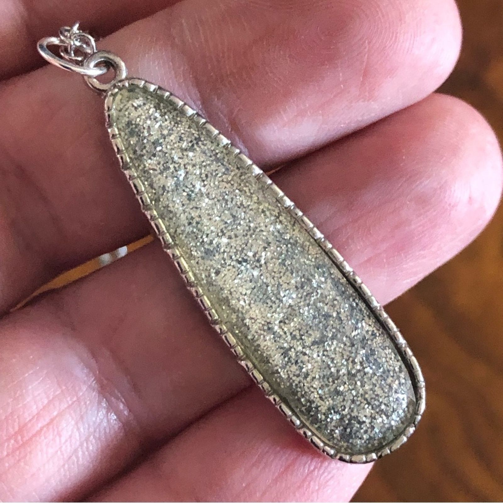 Jewelry Elegant long raindrop silver sparkle faceted gem on chain Size ONE SIZE - 9 Thumbnail