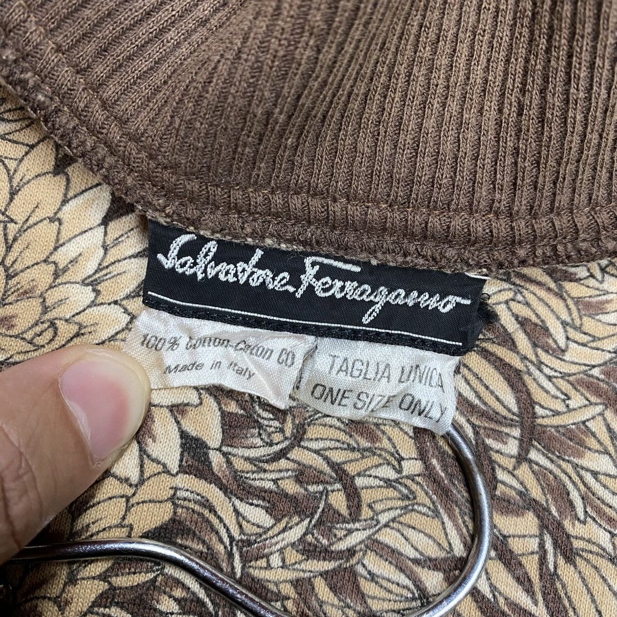 Salvatore Ferragamo Salvatore Ferragamo Allover Lion Sweatshirt Size US M / EU 48-50 / 2 - 5 Thumbnail