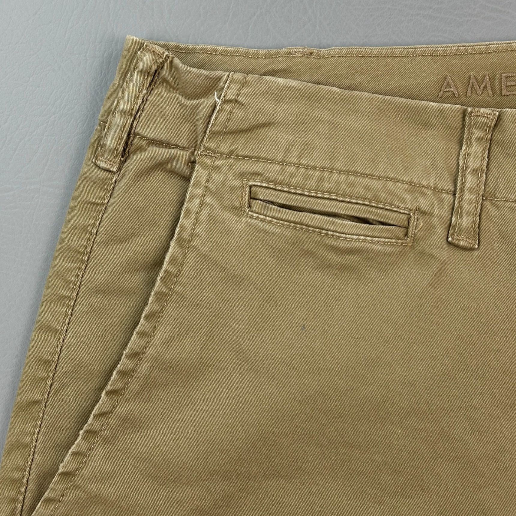 American Eagle Outfitters American Eagle Outfitters Pants Mens 34x34 34x33 Chino Tan Brown Solid 5-Pocket Regular Straight Adult Mens Size US 34 / EU 50 - 6 Thumbnail