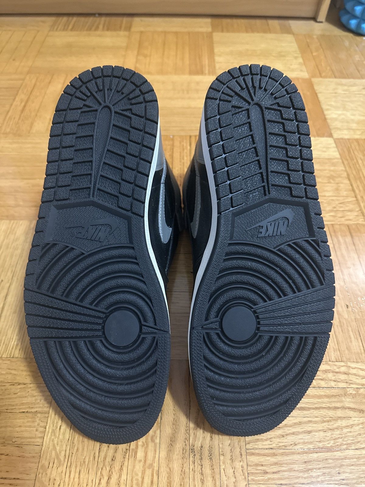 Jordan Brand Jordan 1 Shadow Size 10 Size US 10 / EU 43 - 12 Thumbnail