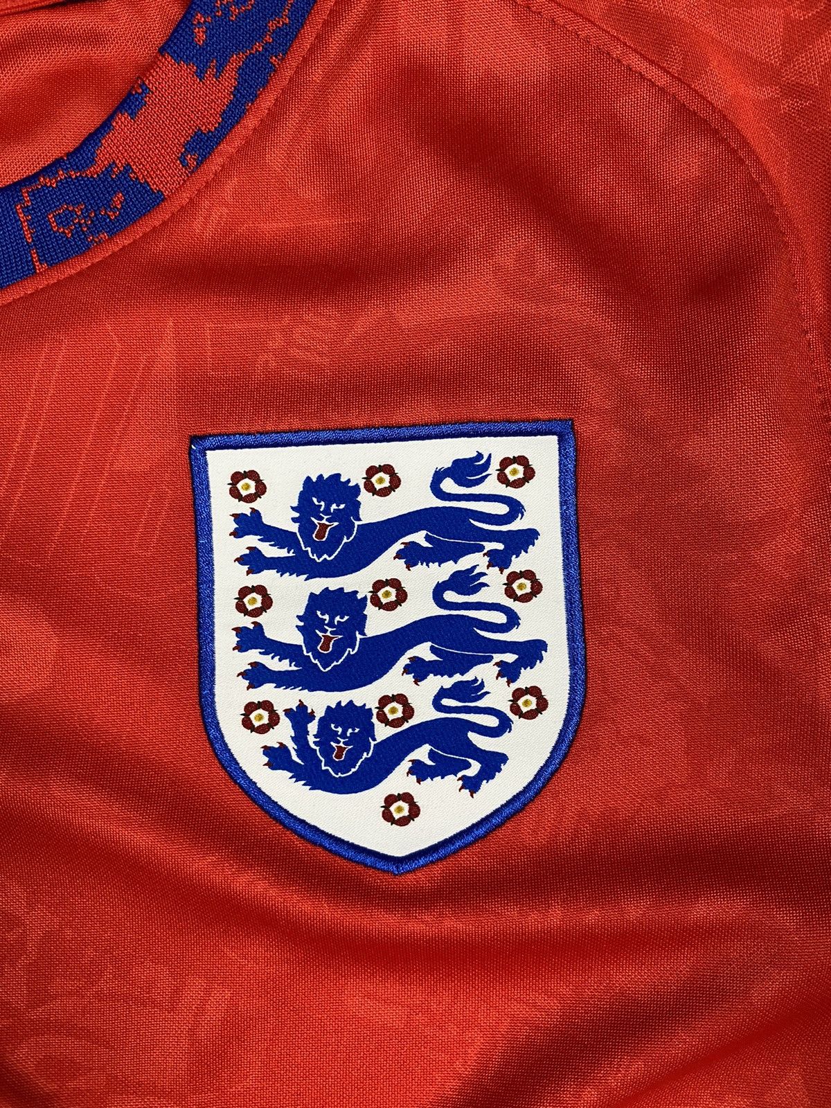 Nike Nike England National Team 2020 / 2021 Soccer Jersey Size US L / EU 52-54 / 3 - 6 Thumbnail