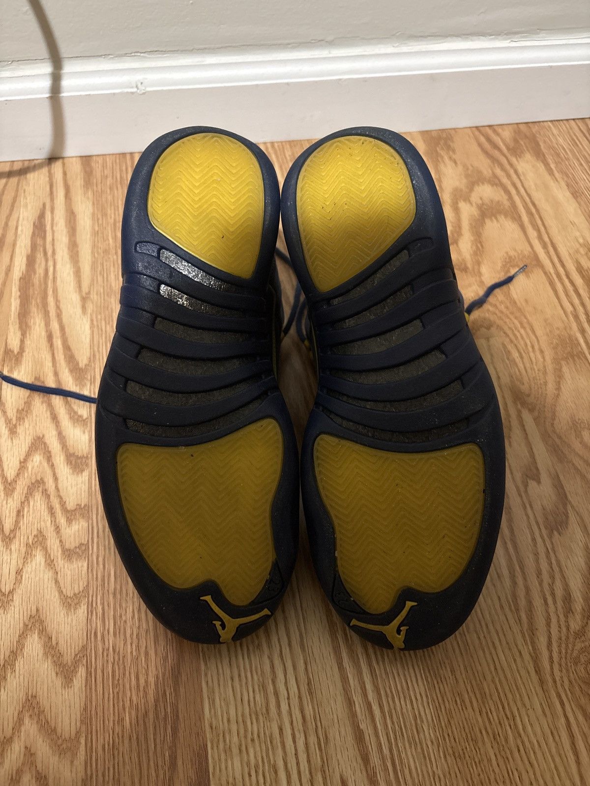 Jordan Brand Jordan 12 Retro Michigan Size US 9.5 / EU 42-43 - 5 Thumbnail