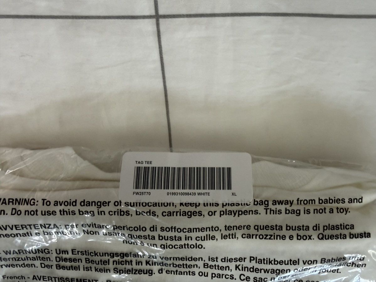 Supreme Supreme Tag Tee All Cotton T-Shirt in White FW25 Size XL Size US XL / EU 56 / 4 - 5 Thumbnail