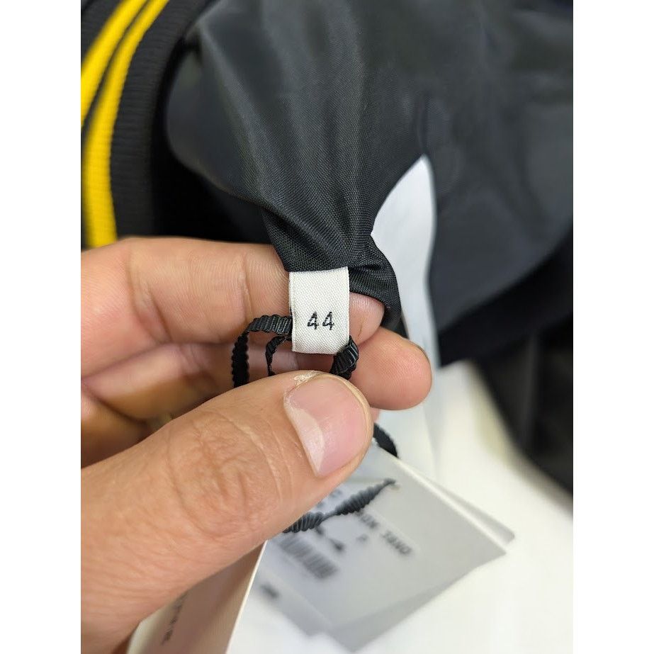 Celine o1rshd1 Bomber Jacket in Black/Yellow Size US S / EU 44-46 / 1 - 13 Thumbnail