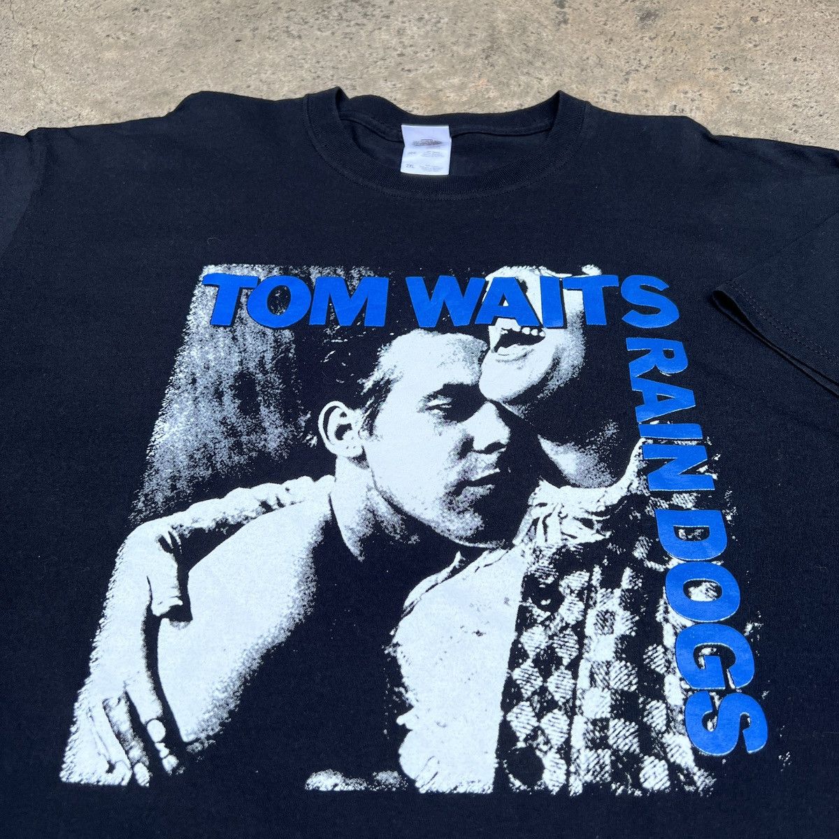Vintage Y2K Tom Waits Rain Dogs Tee 2XL Artwork Anders Petersen Size US XXL / EU 58 / 5 - 1 Thumbnail