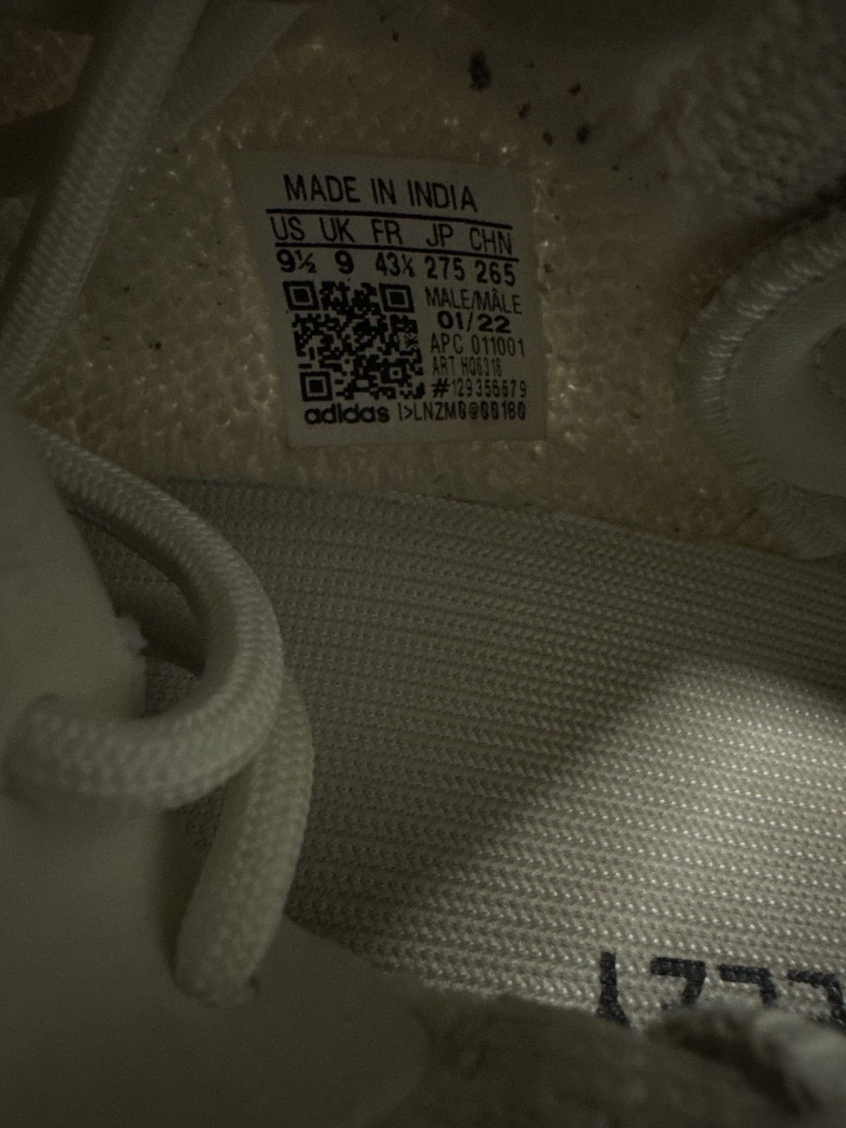 Adidas Yeezy 350 V2 Bone Size US 9.5 / EU 42-43 - 7 Thumbnail
