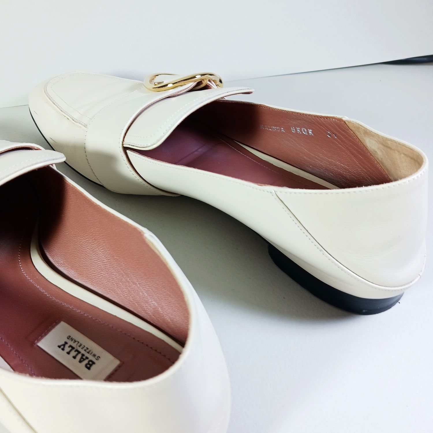 Bally Bally Malinda Ivory White Leather Buckle Slipper Loafers 39 Size US 8 / IT 38 - 11 Thumbnail