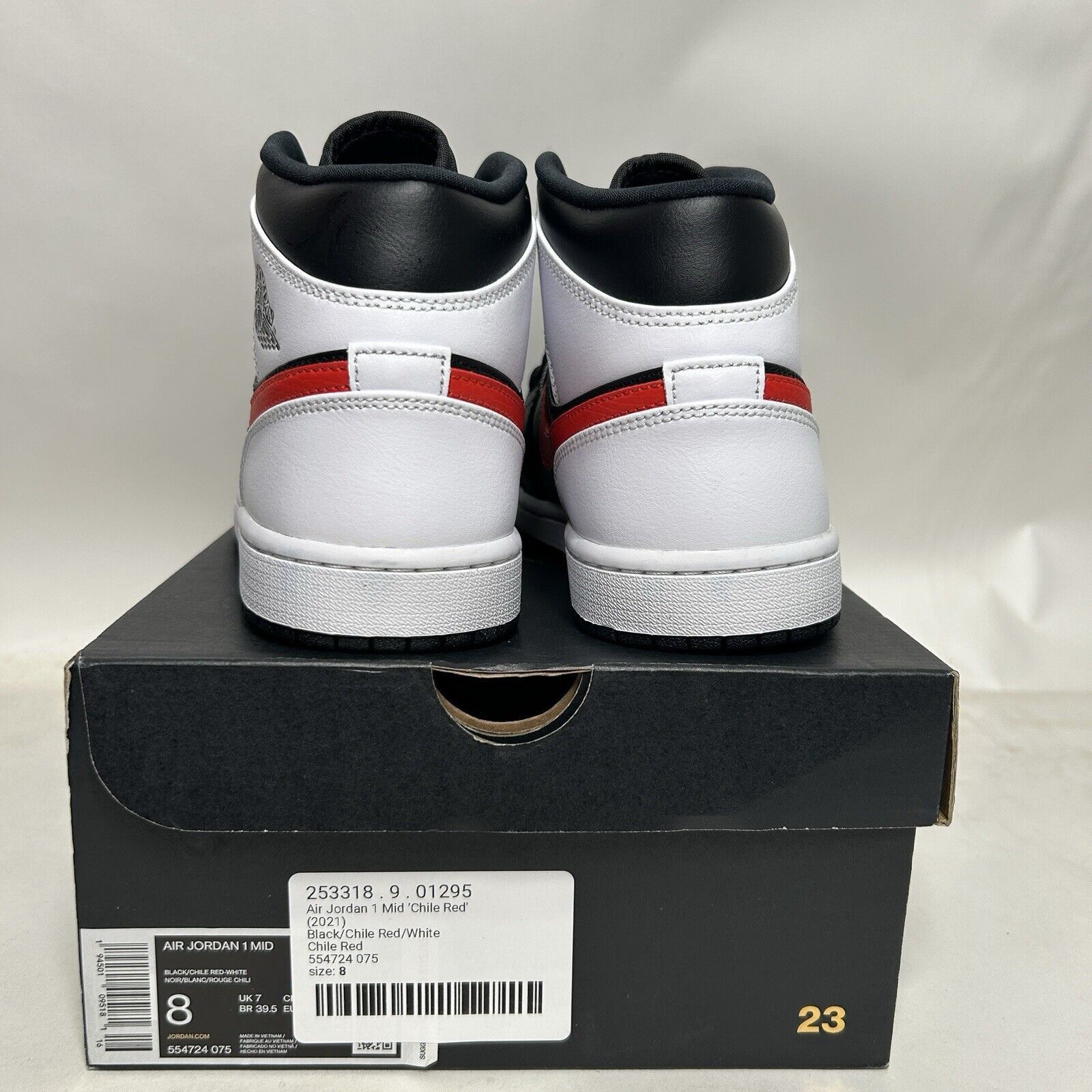 Jordan Brand Nike Shoes Air Jordan 1 Mid Retro “Chile Red” 2024 Size US 8 / EU 41 - 4 Thumbnail