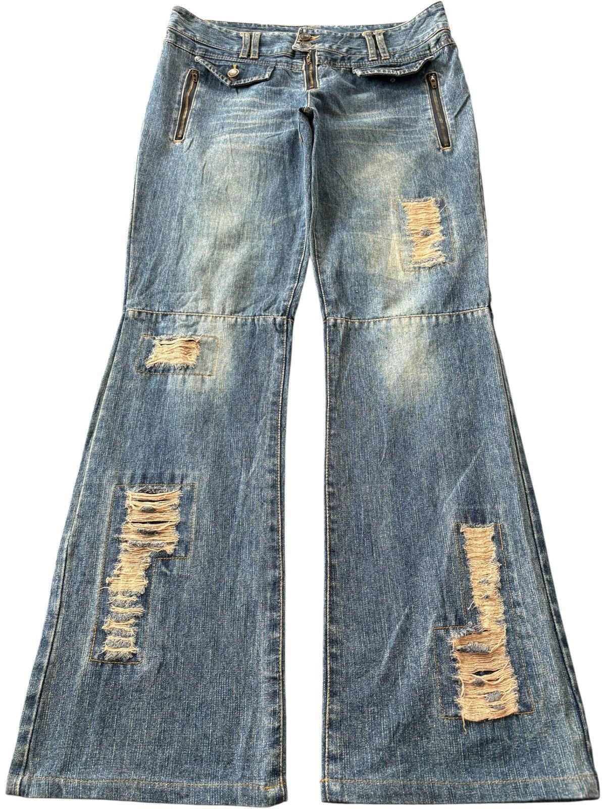 Tornado Mart Vintage Japanese Brand Distressed Patched Flare Jeans Size 32" / US 10 / IT 46 - 1 Thumbnail