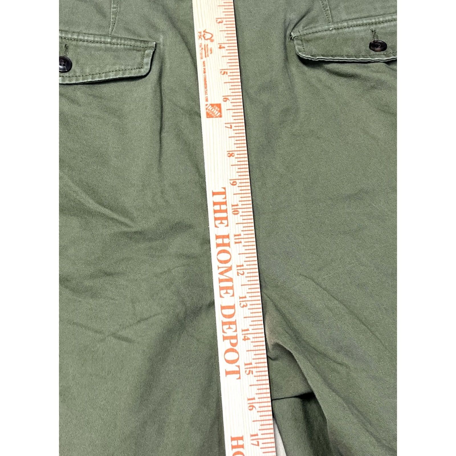 Polo Ralph Lauren Polo Ralph Lauren Cargo Shorts Mens Size 40 Flat Front Cotton Army Green Size US L / EU 52-54 / 3 - 4 Thumbnail