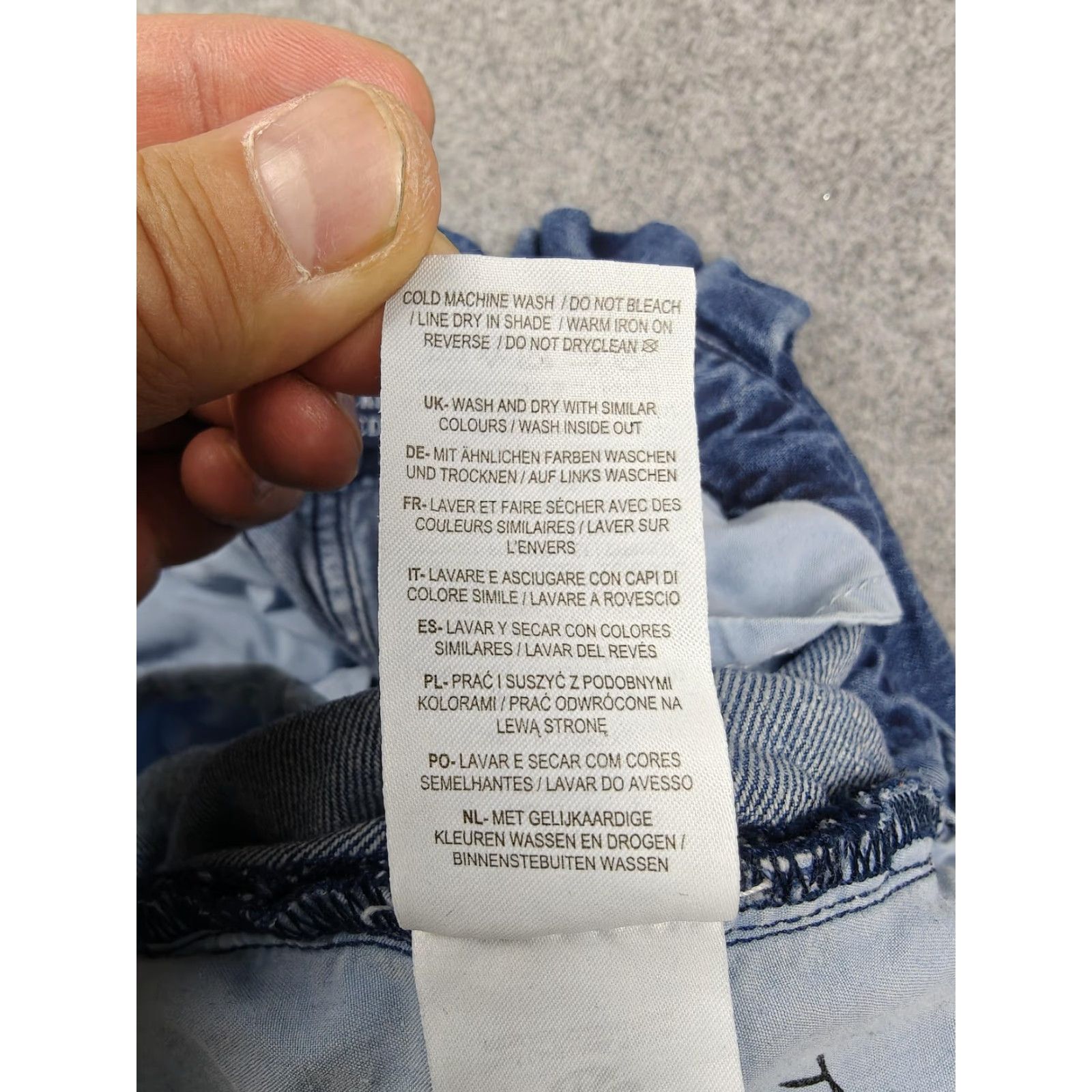 Boden Boden Buckle Tapered Leg Jeans Womens 12 Blue High Rise Adjustable Waist Denim Jeans WOMENS 12 Blue High Rise Adjustable Waist Denim Size 34" / US 12 / IT 48 - 6 Thumbnail