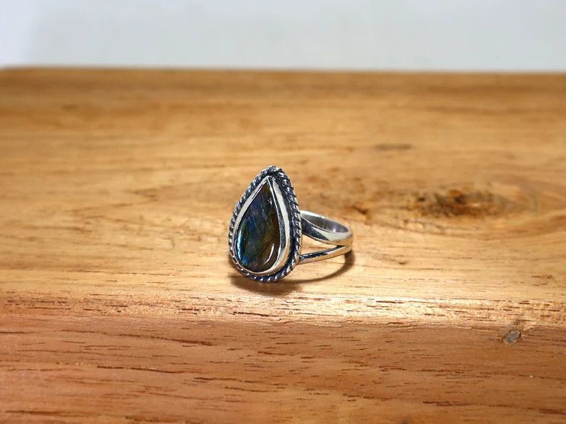 Handmade Labradorite Statement Ring: 925 Sterling Silver Jewelry, Size ONE SIZE - 5 Thumbnail
