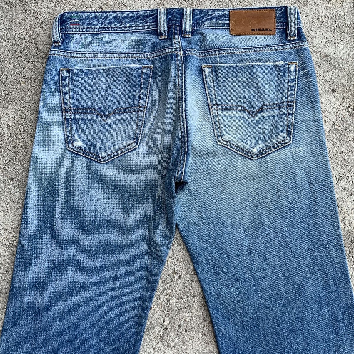 Diesel Vintage Y2K Diesel Italy Distressed Denim Jeans W32 Size US 32 / EU 48 - 13 Thumbnail