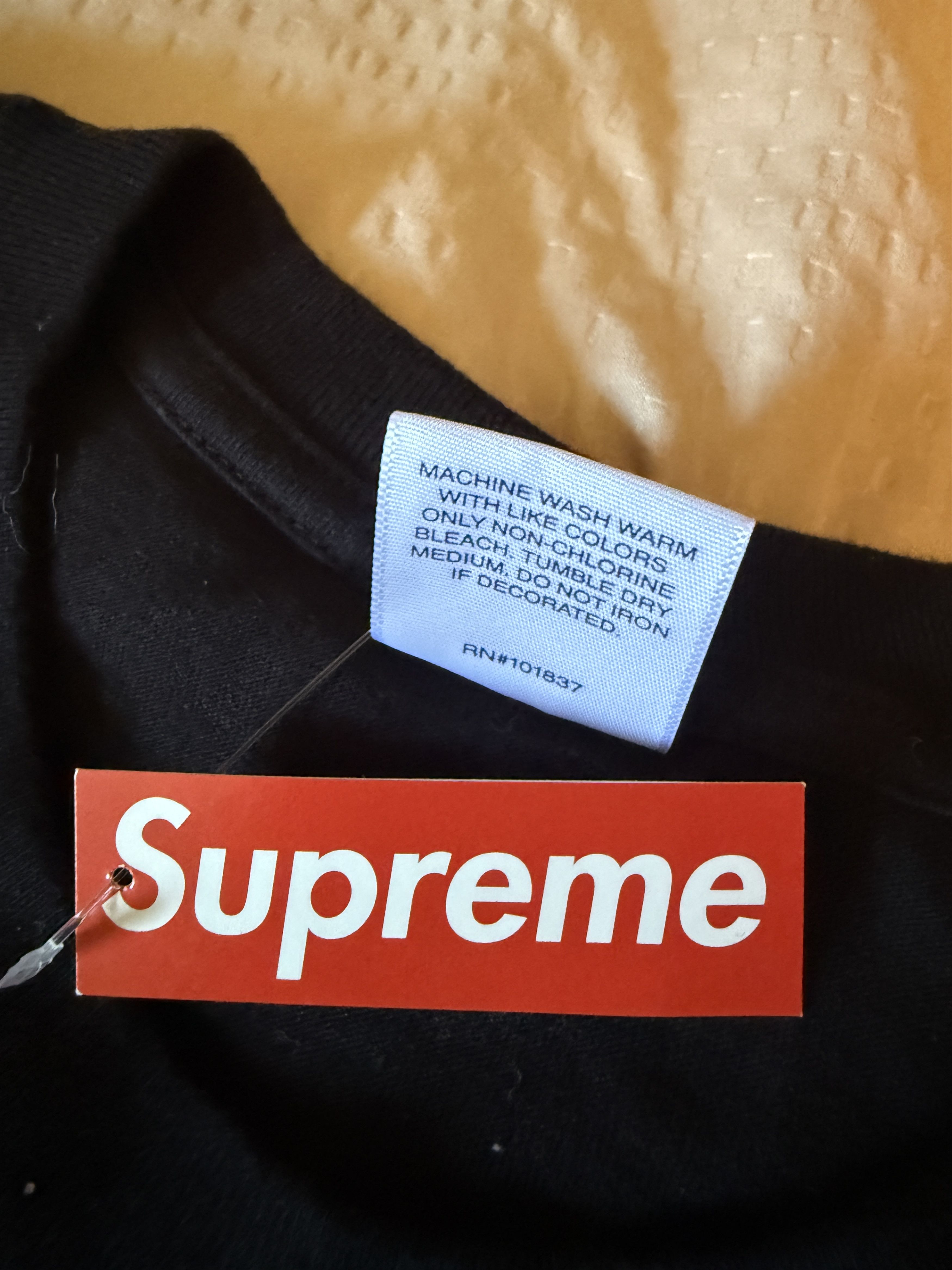 Supreme Supreme Crash Tee FW17T25 – Brand New with Tags Size US L / EU 52-54 / 3 - 3 Thumbnail