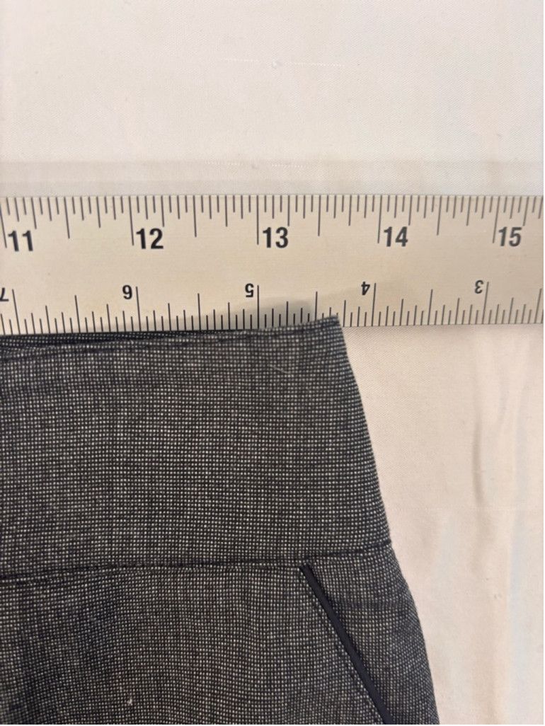 Bebe Women's Bebe Gray Pencil Skirt Size 2 Size 26" / US 2 / IT 38 - 3 Thumbnail
