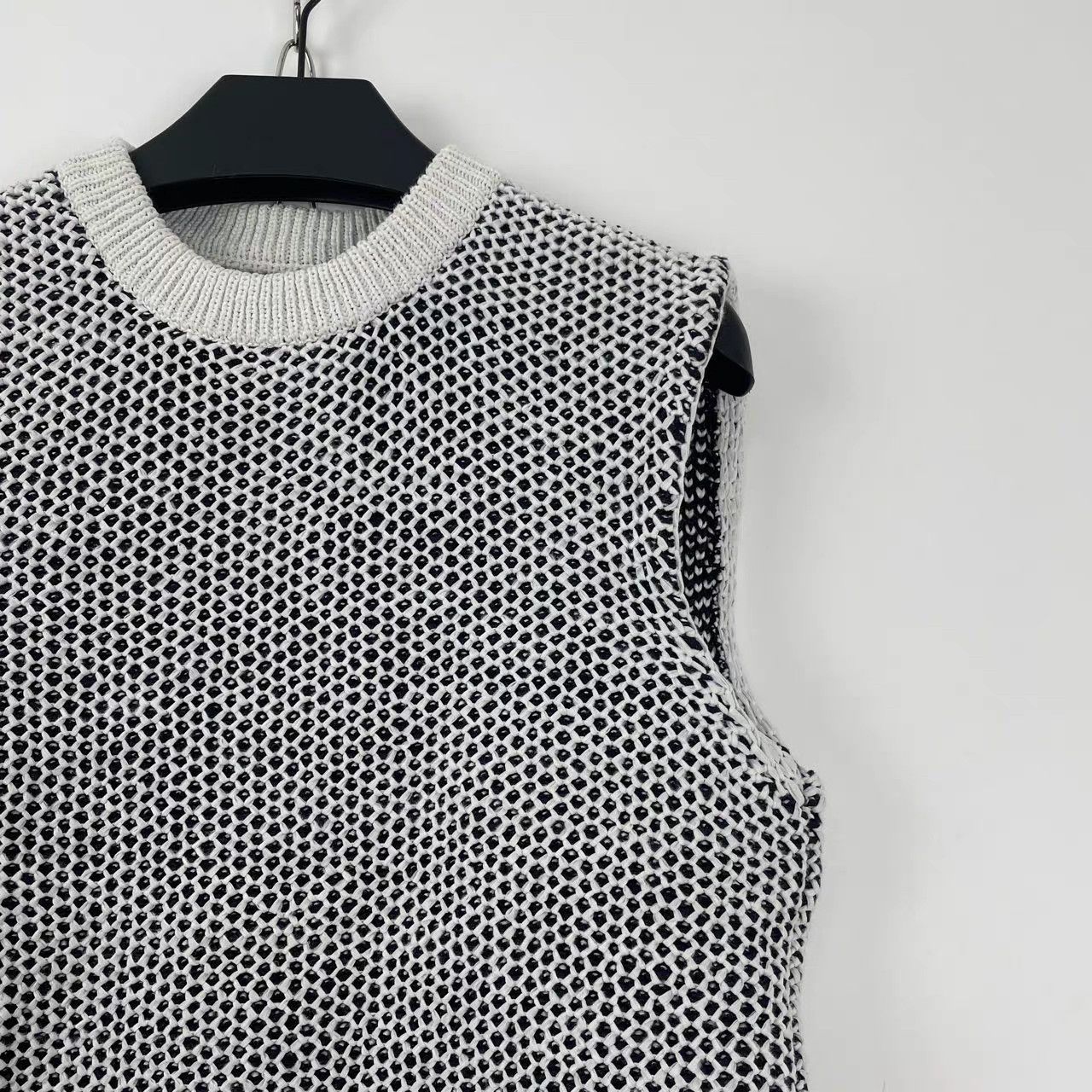 Balenciaga Balenciaga Knitted Vest K12 Size S / US 4 / IT 40 - 4 Thumbnail