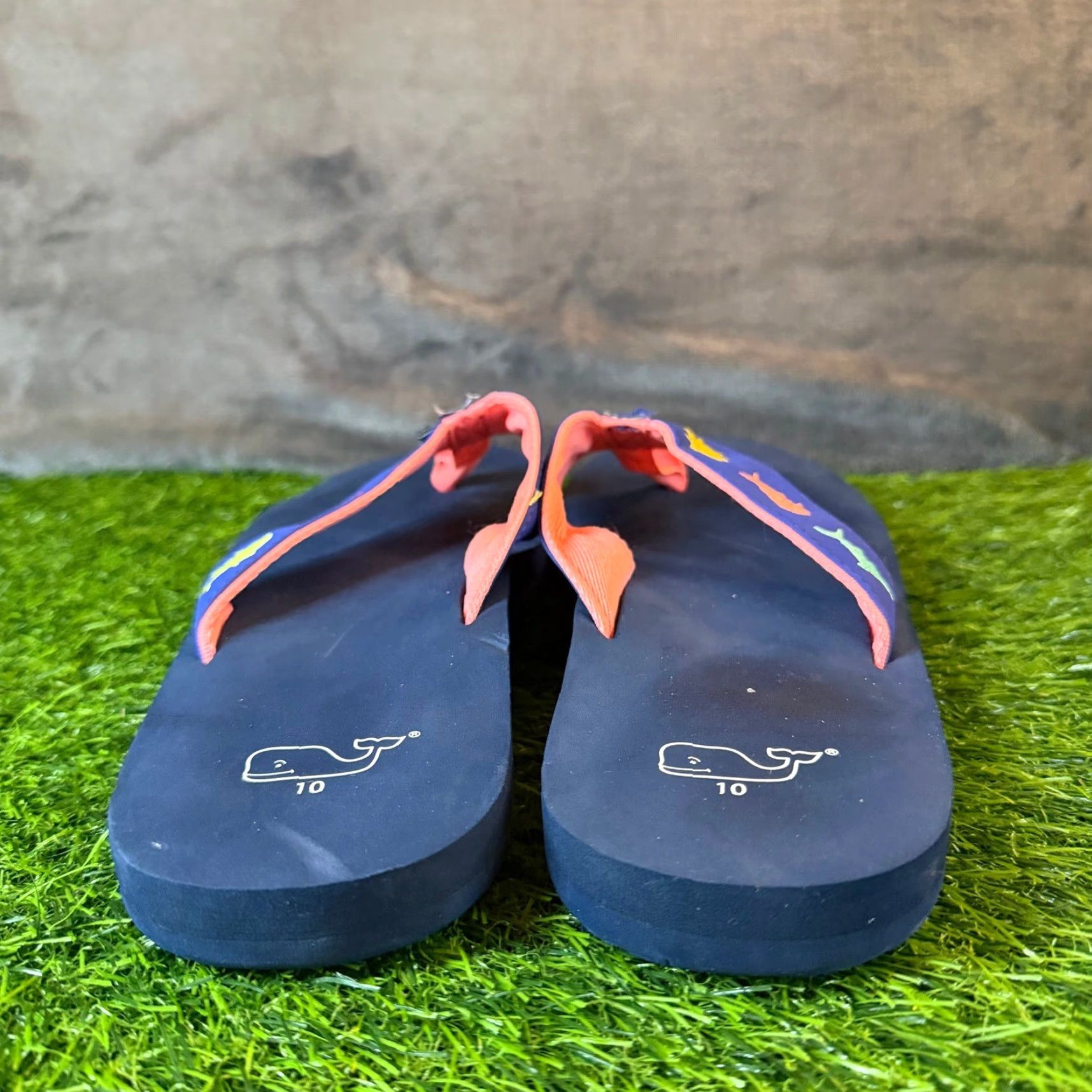 Vineyard Vines Vineyard Vines Navy Blue Embroidered Shark Flip Flop Sandals Womens Size 10 Size US 10 / IT 40 - 6 Thumbnail
