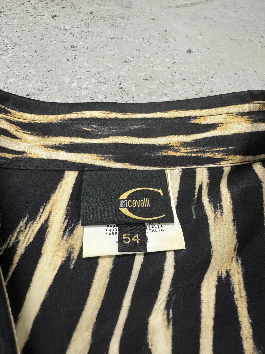 Just Cavalli 2000s Cavalli Black Silk Guava Fire Shirt Size US L / EU 52-54 / 3 - 9 Thumbnail