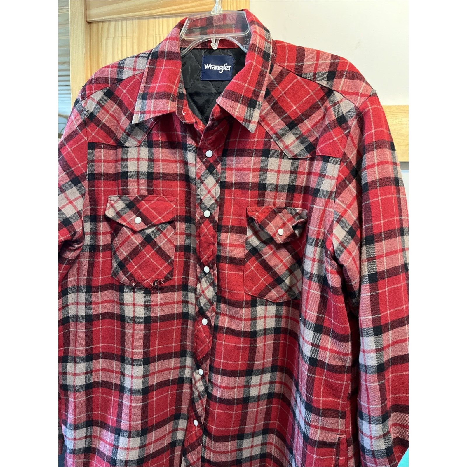 Wrangler Wrangler Men’s Large Red Pearl Snap Flannel Shirt Red Plaid Size US L / EU 52-54 / 3 - 8 Thumbnail