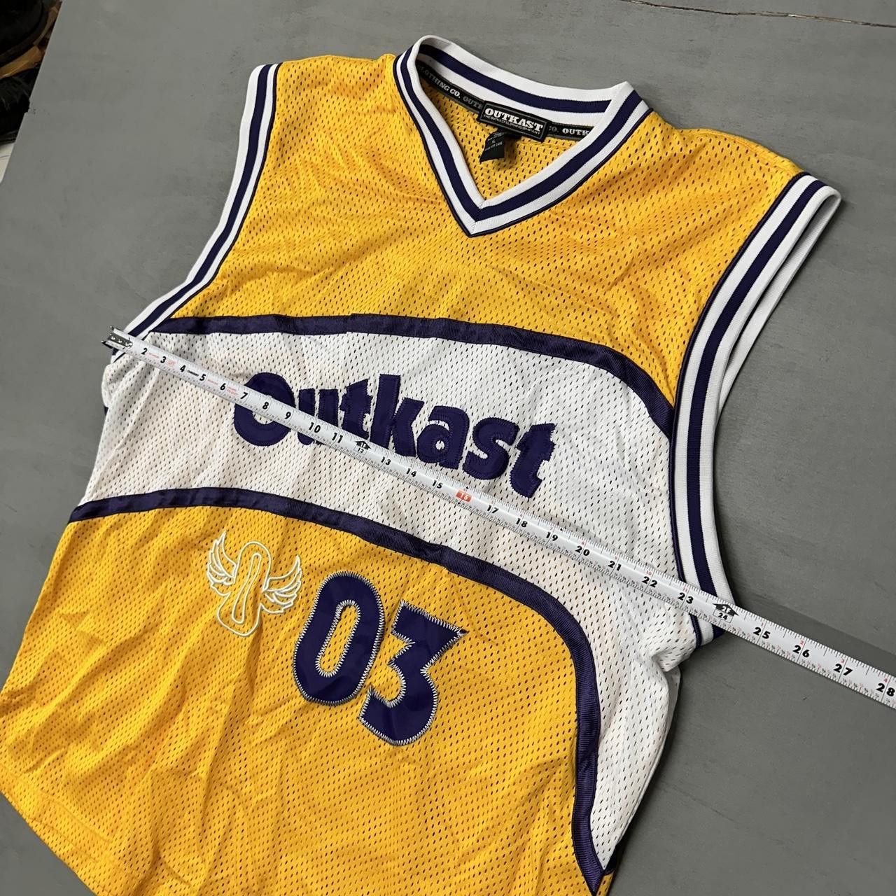 Outkast RARE Y2K Outkast Clothing Co. Lakers Jersey Men’s XL Size US XL / EU 56 / 4 - 5 Thumbnail
