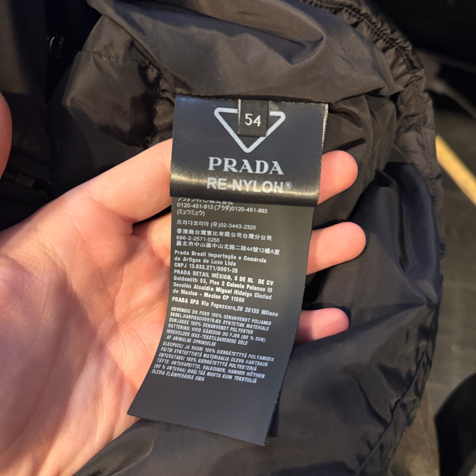 Prada Prada Padded Re-Nylon Puffer Vest Size US L / EU 52-54 / 3 - 4 Thumbnail