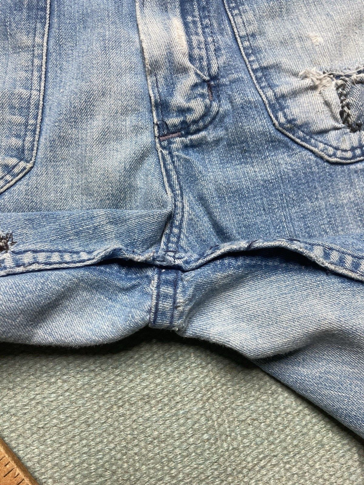Vintage × Wrangler 70s wrangler jeans shorts jorts daisy dukes repair faded 29 Size 29" - 6 Thumbnail