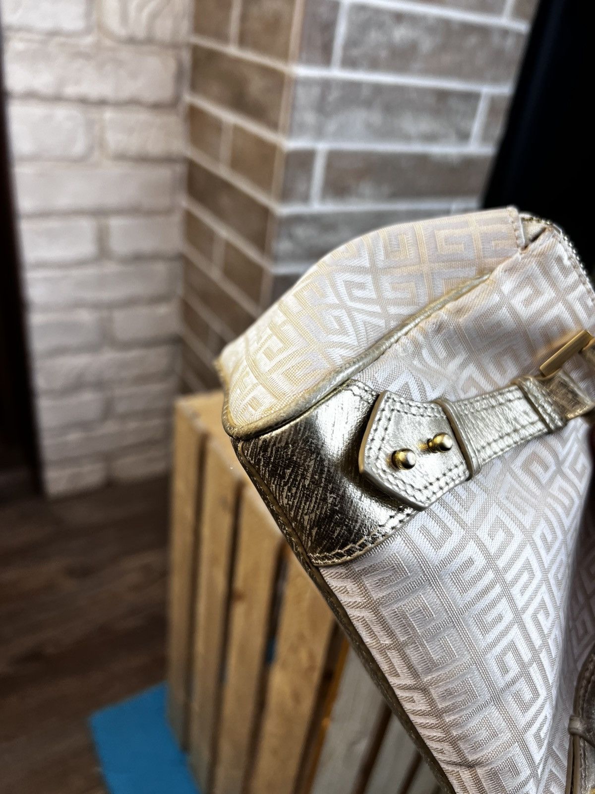 Givenchy Givenchy Cloth Gold Beige Pattern Mini Handbag Size ONE SIZE - 7 Thumbnail