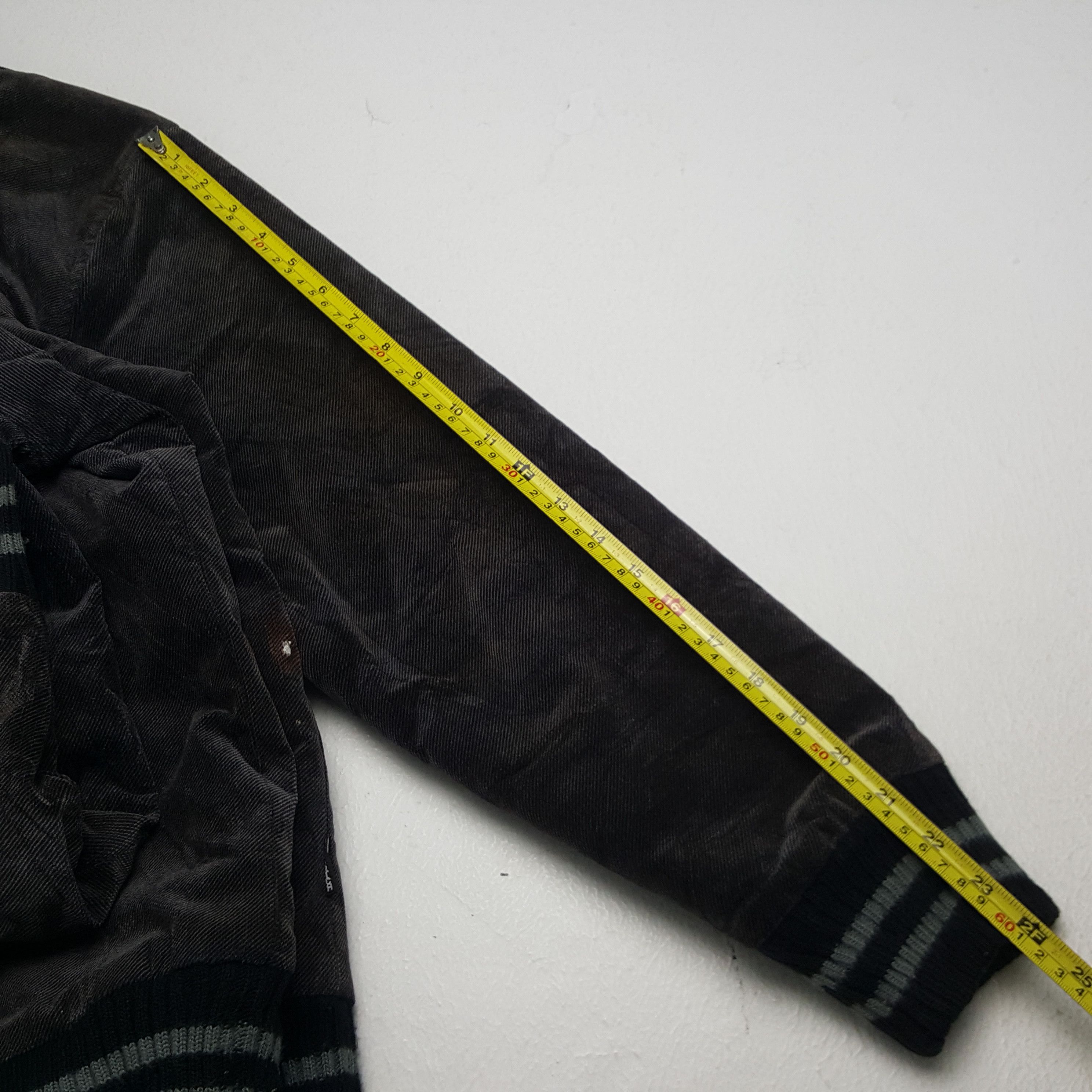 Vintage × Woolrich Woolen Mills Vintage Woolrich X Skull American Winter Jacket Size US L / EU 52-54 / 3 - 7 Thumbnail