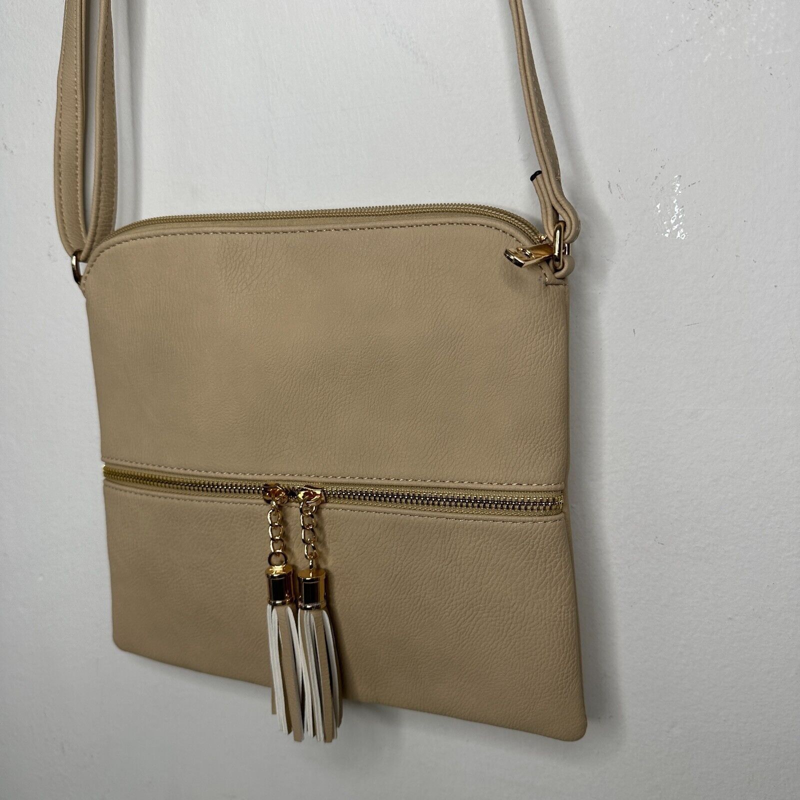 Other Desert Sand Crossbody Bag Tassel Striped Interior Strap Size ONE SIZE - 4 Thumbnail