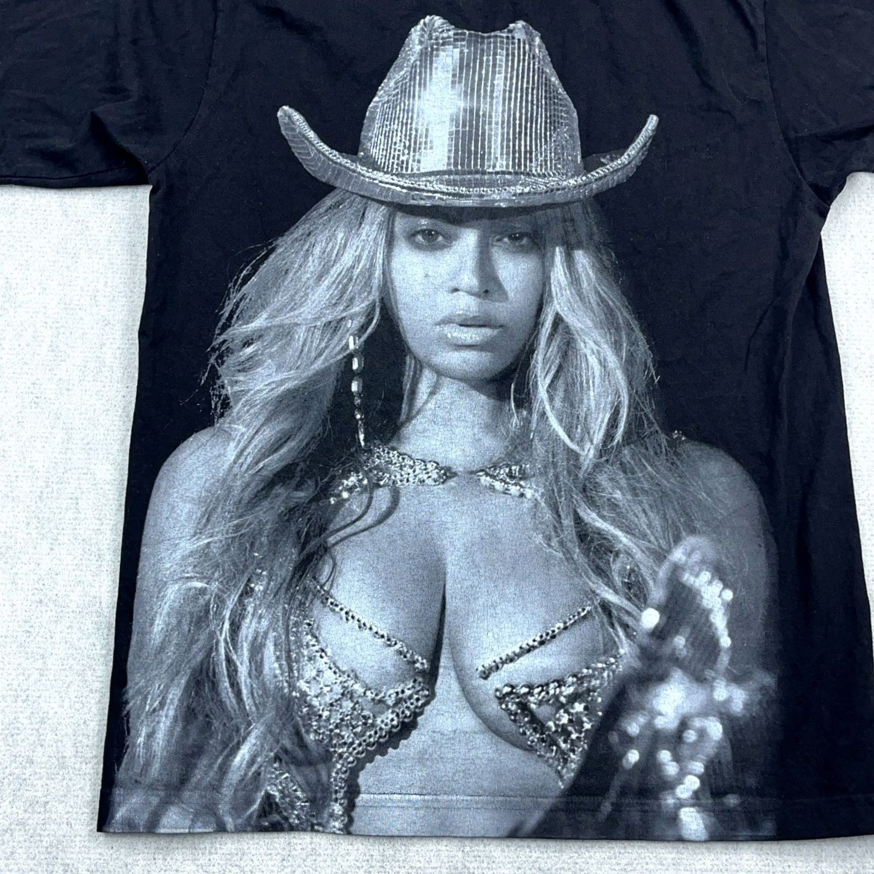 Vintage Beyonce Renaissance Tour Shirt Adult Medium Tee Cowgirl Official Merch RWT 2023 Size US M / EU 48-50 / 2 - 4 Thumbnail