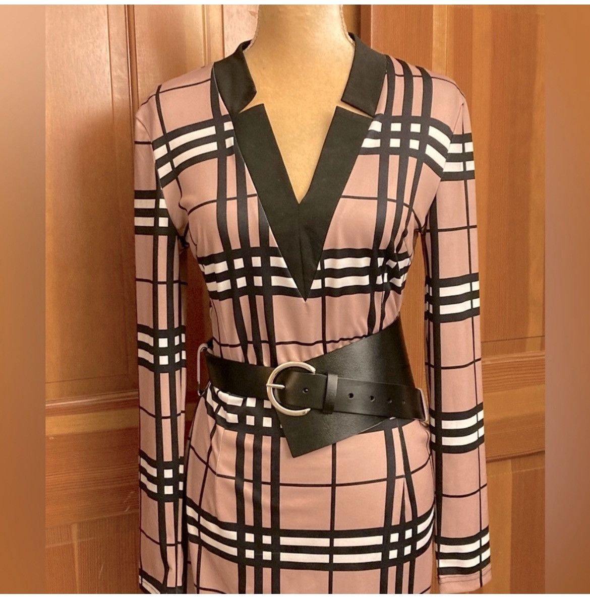 Designer NWT, Lavishly Paris Belted Fall Season Plaid Design Dress Size M / US 6-8 / IT 42-44 - 2 Thumbnail