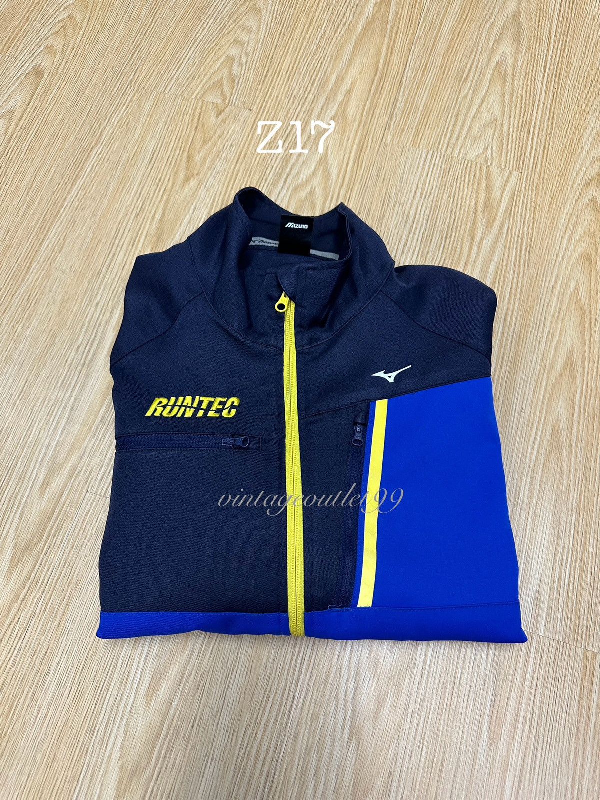 Mizuno Vintage Mizuno Runtec Zipper Jacket Z17 Size US L / EU 52-54 / 3 - 15 Thumbnail