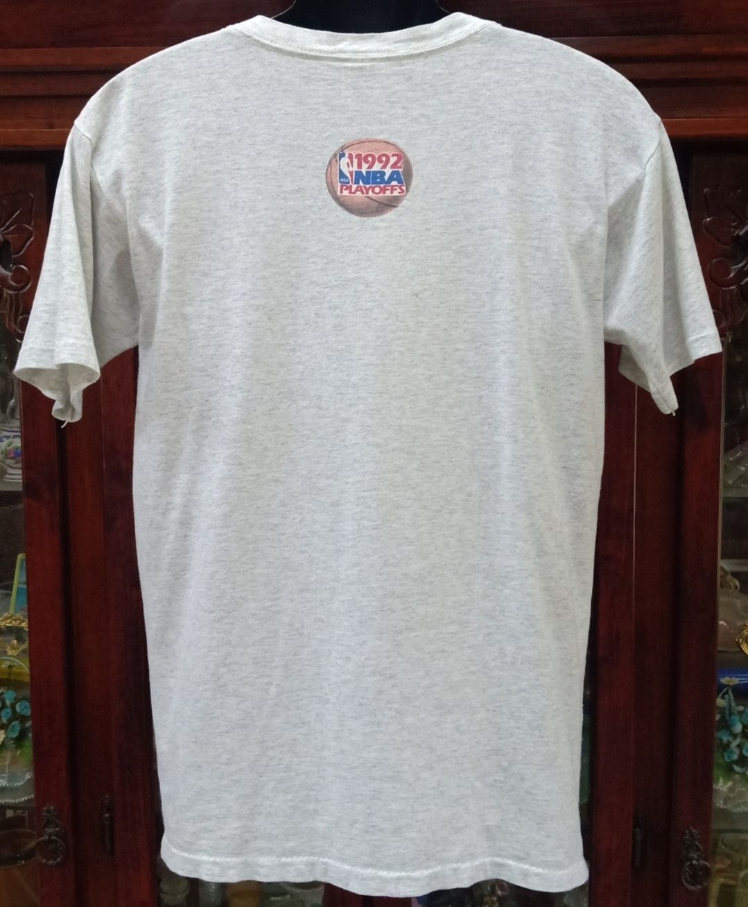 NBA × Vintage Vintage 90s NBA Playoffs Chicago Bulls Red Heat T-shirt Size US L / EU 52-54 / 3 - 2 Thumbnail