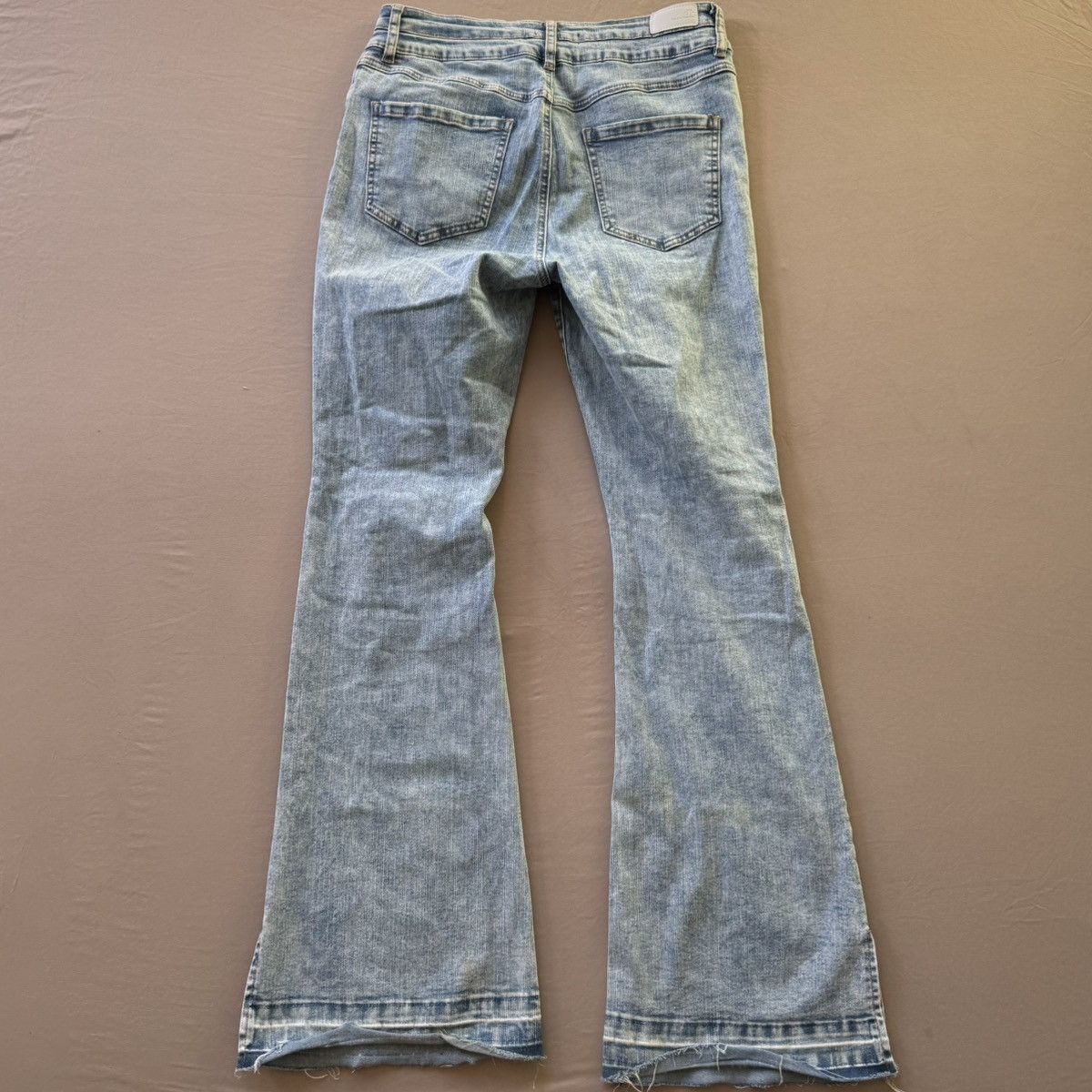 Other Dollhouse Distressed Flare Jeans Size 30" / US 8 / IT 44 - 2 Thumbnail
