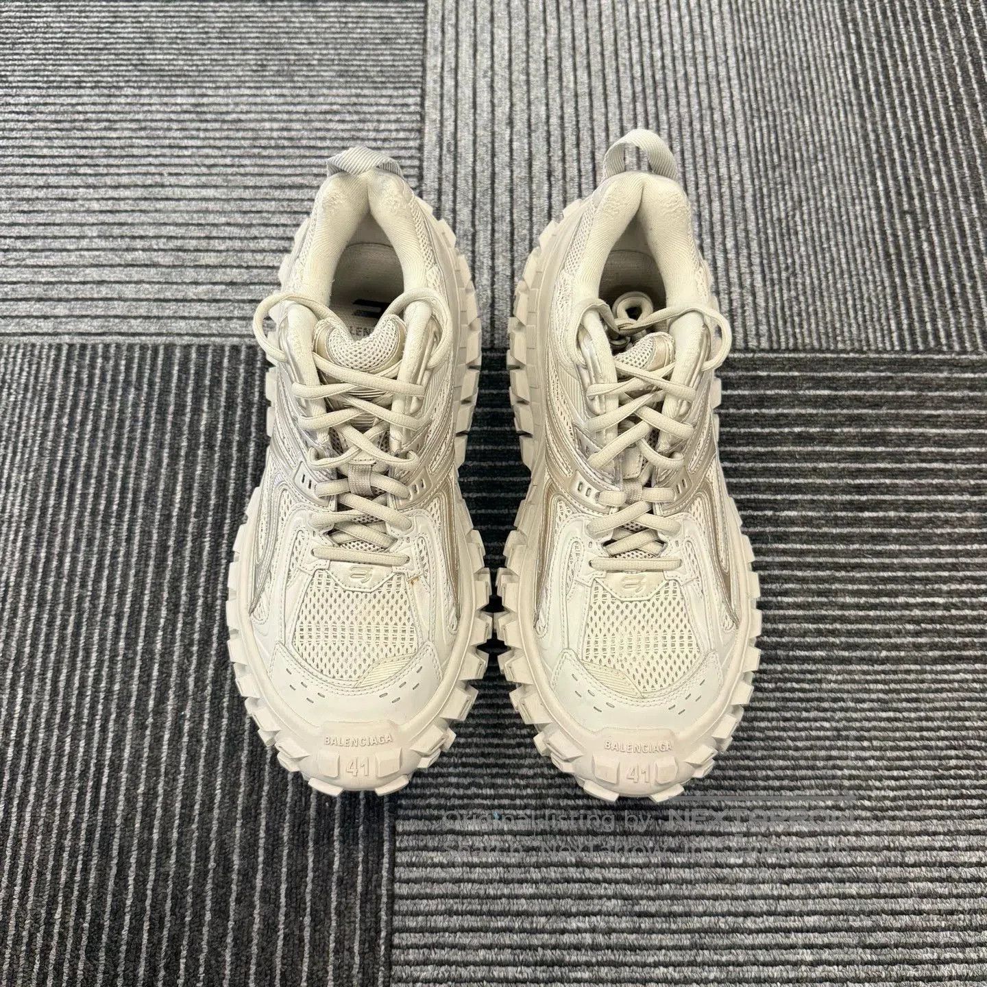 Balenciaga Chunky Multi Low-Top Sneakers Size 8. Size US 8 / EU 41 - 4 Thumbnail