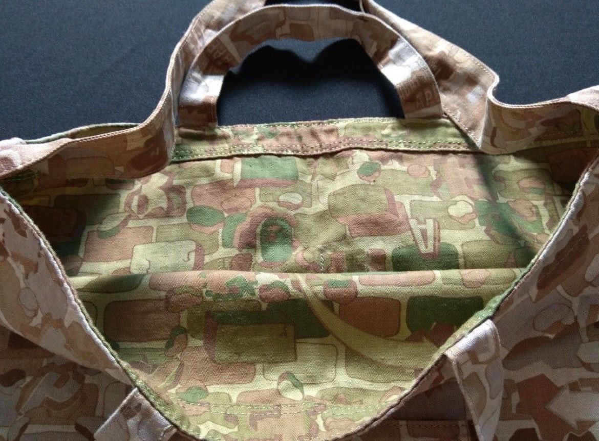 Bape Authentic A Bathing Ape BAPE 2Way Explosive Camo Bag Size ONE SIZE - 4 Thumbnail