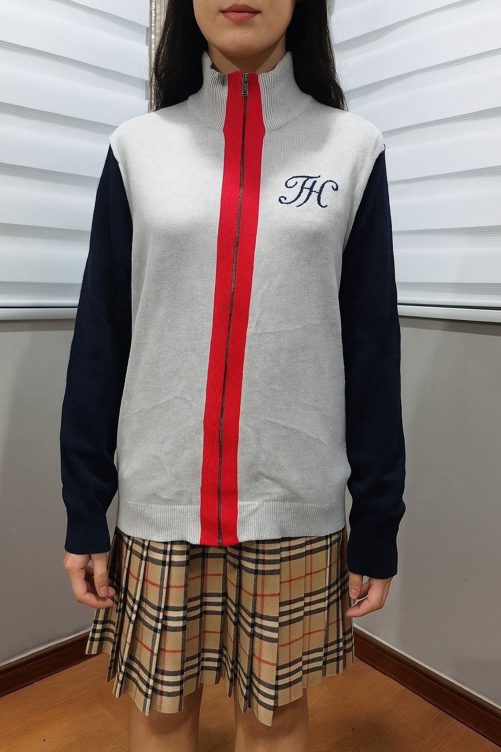 Tommy Hilfiger Tommy Hilfiger TH sweater women M 8142 Size M / US 6-8 / IT 42-44 - 1 Thumbnail