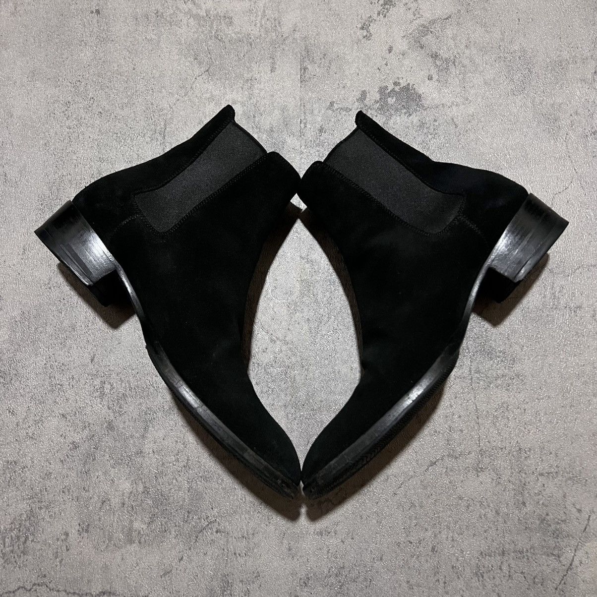 Saint Laurent Paris Saint Laurent Paris Wyatt Suede Chelsea Boots Hedi Slimane Size US 6 / EU 39 - 3 Thumbnail