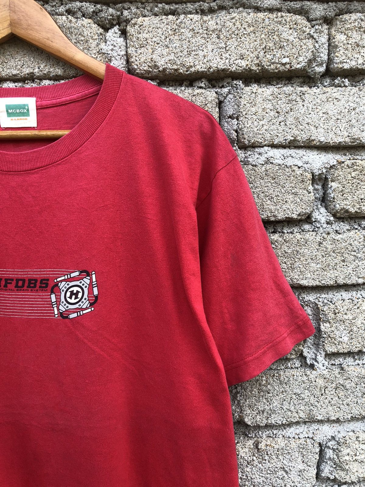 Vintage Vintage Sunfaded 90s MCBOX HI-FI DIGITAL BRAIN SYSTEM Tshirt Size US L / EU 52-54 / 3 - 5 Thumbnail